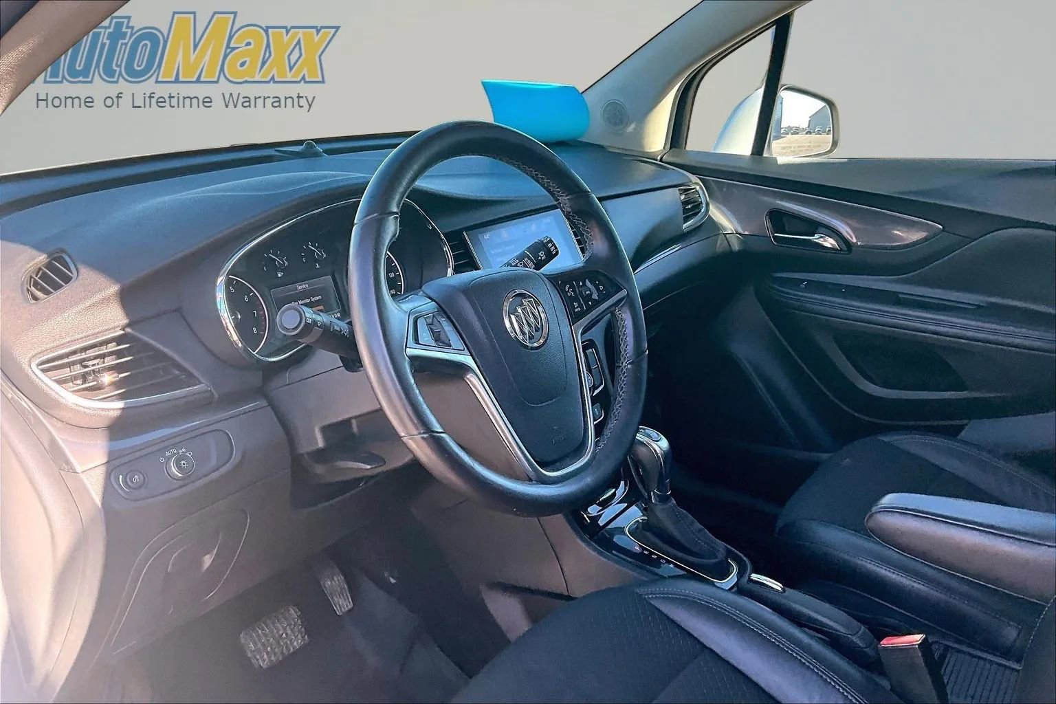 Used 2017 Buick Encore Preferred AWD/4WD image 22