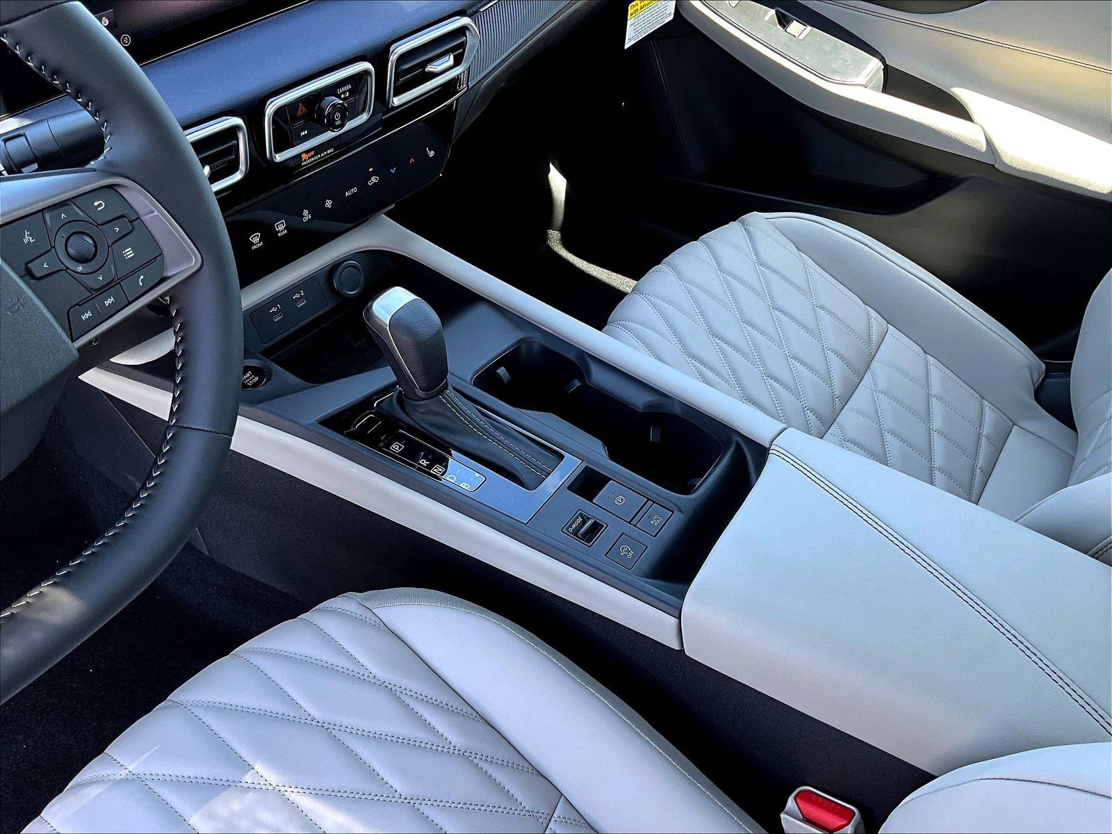 New 2026 Nissan Sentra SL w/ Floor Mat Package FWD image 12
