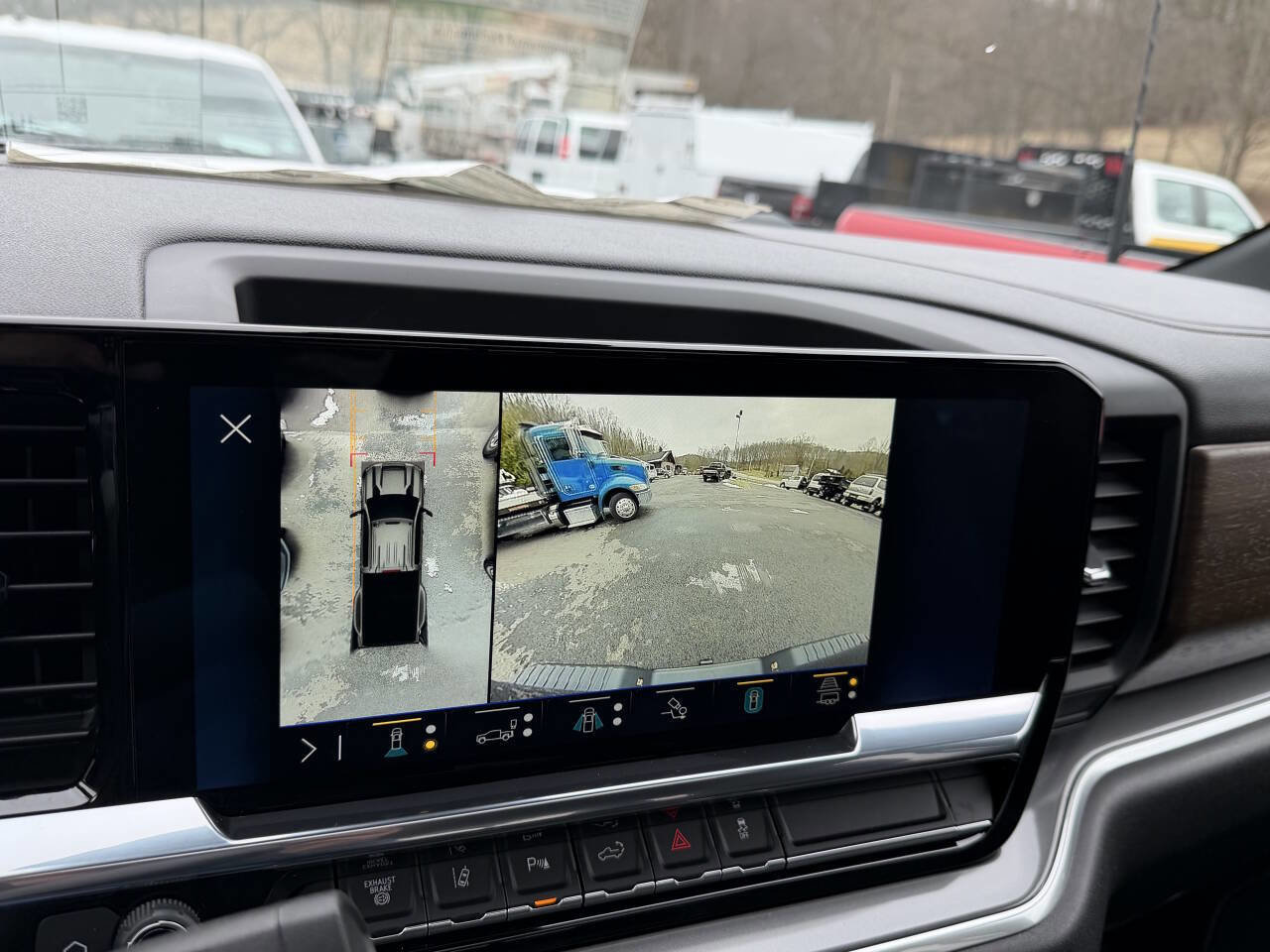 Used 2024 Chevrolet Silverado 3500 High Country w/ High Country Premium Package image 69