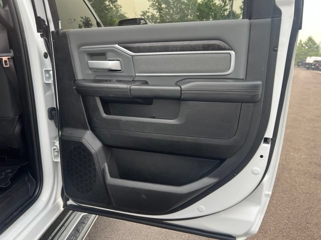 Used 2022 RAM 2500 Big Horn AWD/4WD image 21