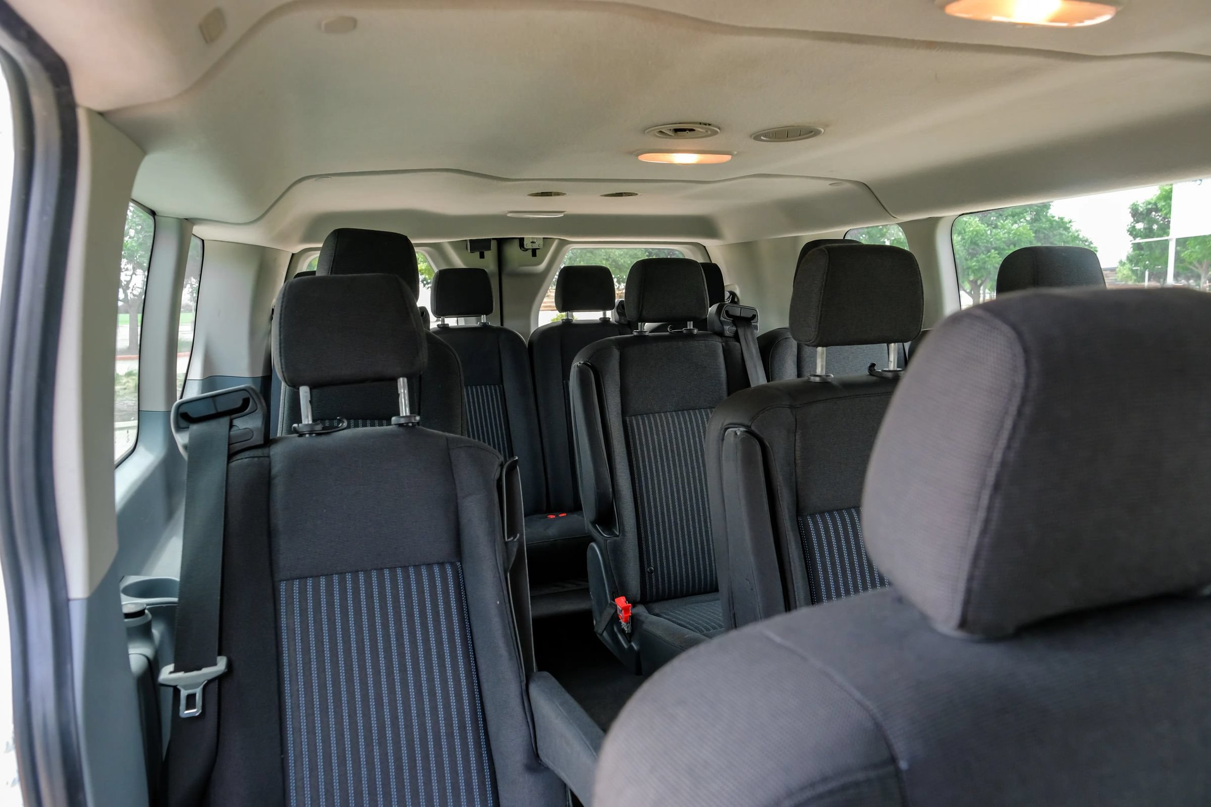 Used 2018 Ford Transit 350 XLT RWD image 33