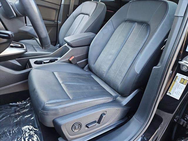 Used 2023 Audi Q4 e-tron Prestige AWD/4WD image 16