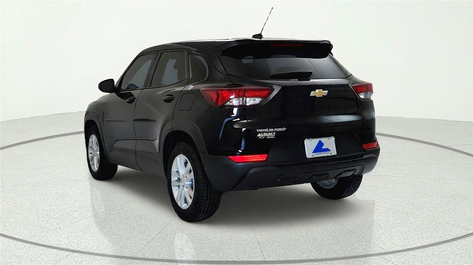 Used 2022 Chevrolet TrailBlazer LS FWD image 5