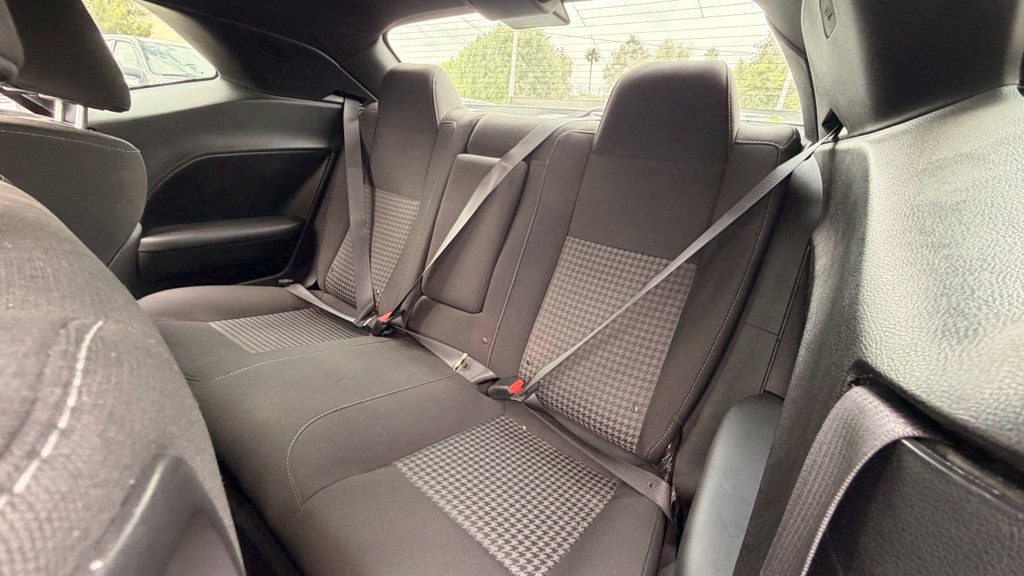 Used 2019 Dodge Challenger GT RWD image 9