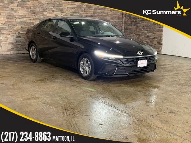 New 2026 Hyundai Elantra SE FWD image 1