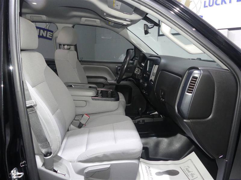 Used 2018 Chevrolet Silverado 1500 W/T w/ Black Out Edition AWD/4WD image 19