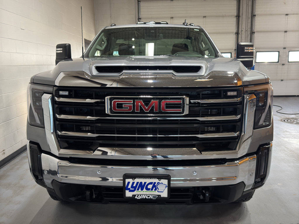 Used 2026 GMC Sierra 3500 SLE image 8