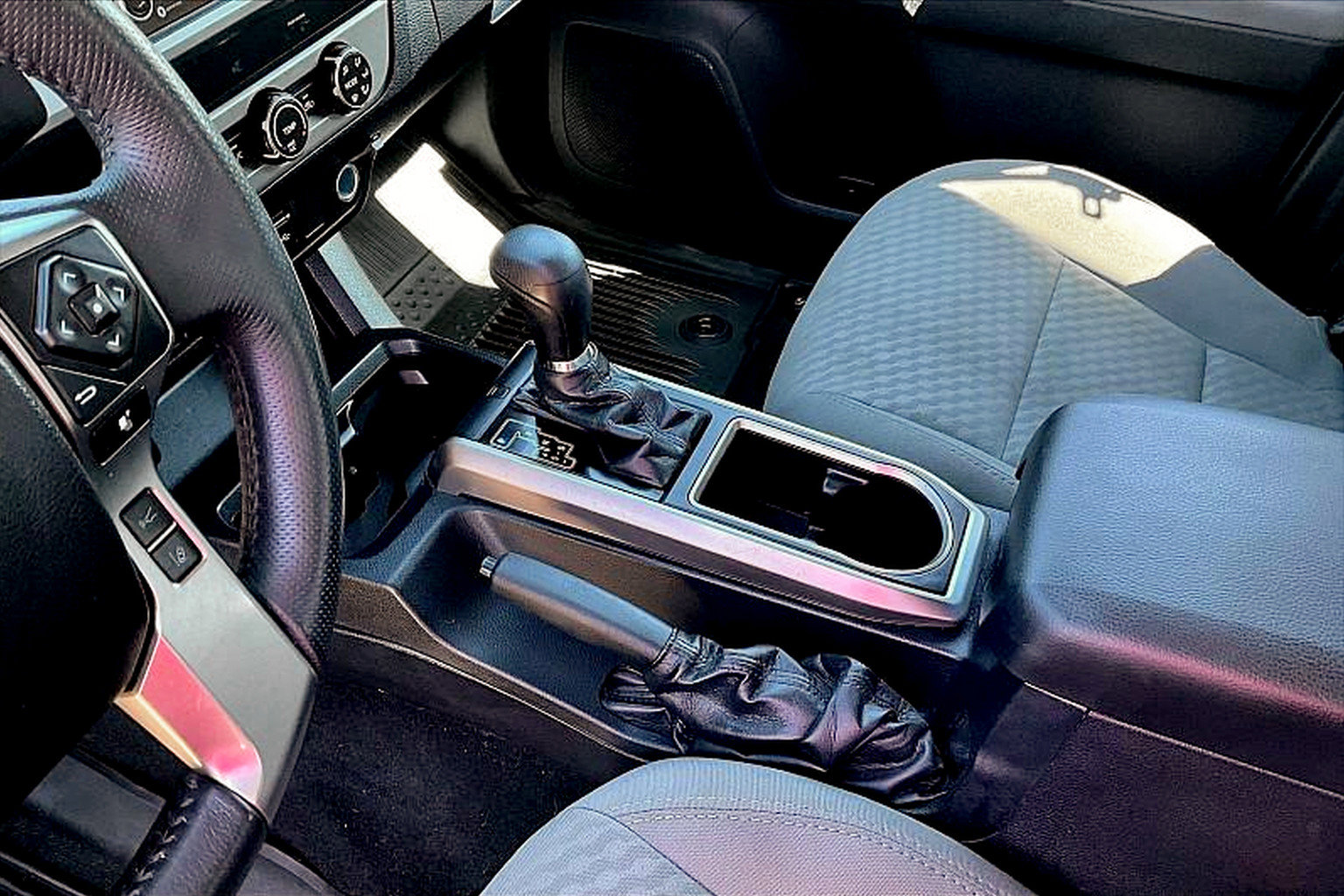 Used 2021 Toyota Tacoma SR5 image 14