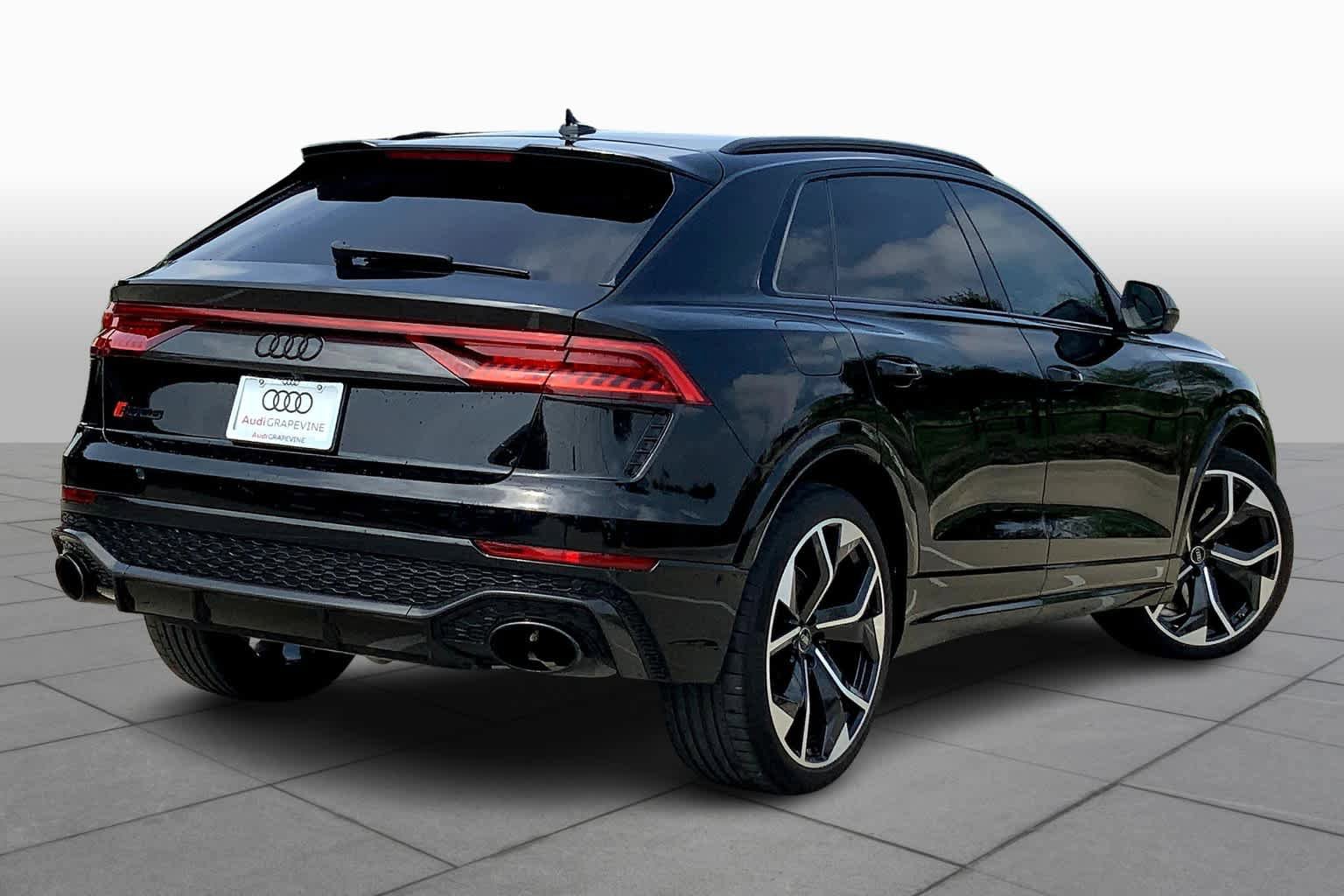 Used 2022 Audi RS Q8 AWD/4WD image 12