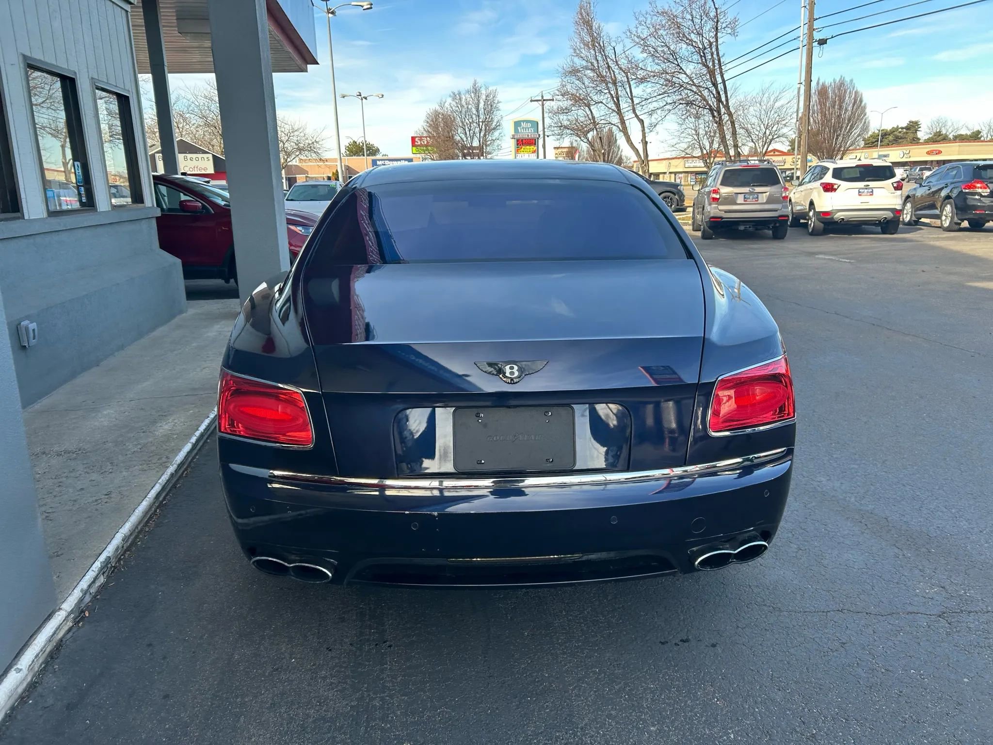 Used 2015 Bentley Flying Spur V8 image 35