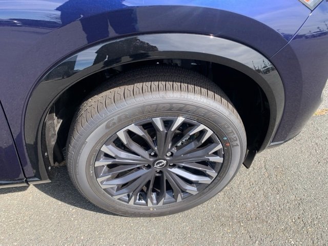 New 2026 Nissan Rogue Platinum image 9
