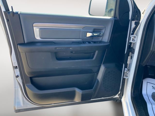 Used 2023 RAM 1500 Classic SLT w/ Protection Group AWD/4WD image 16