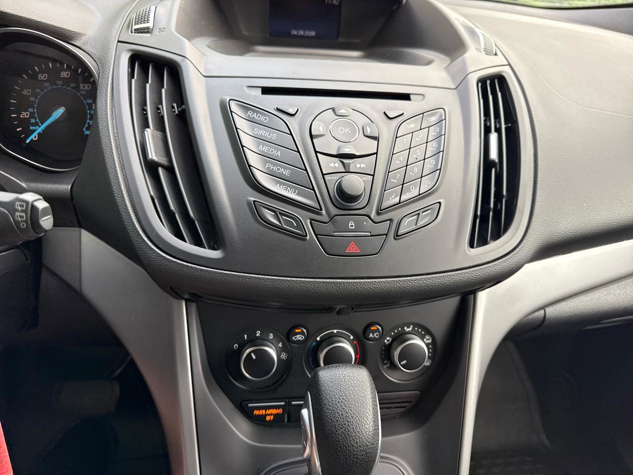 Used 2015 Ford Escape SE AWD/4WD image 17