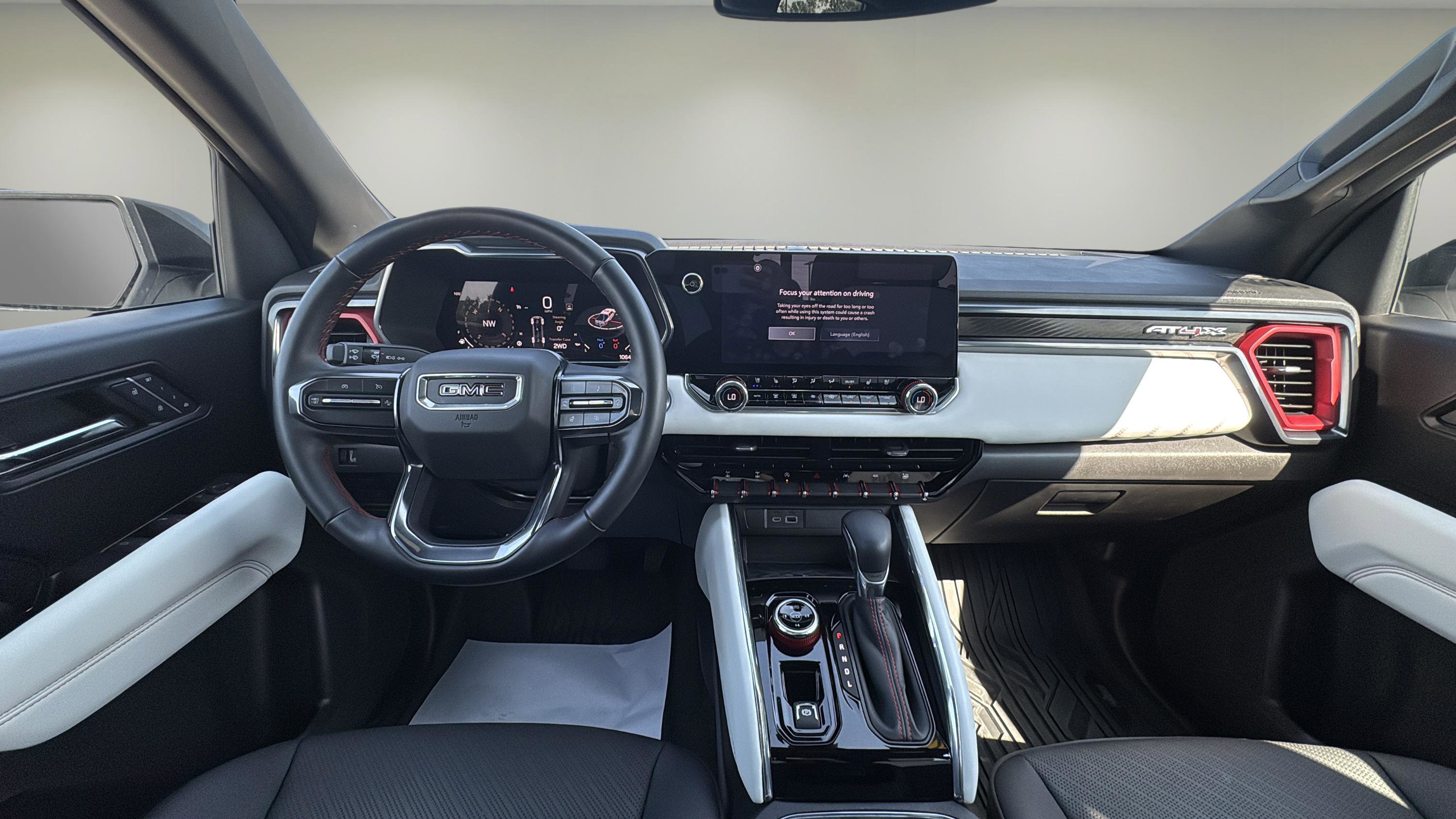 Used 2024 GMC Canyon AT4X w/ AT4X AEV Edition AWD/4WD image 9