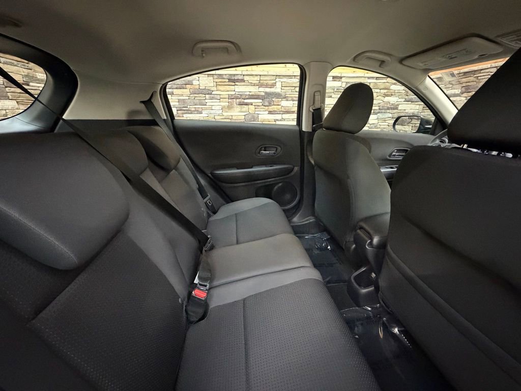 Used 2020 Honda HR-V LX image 29