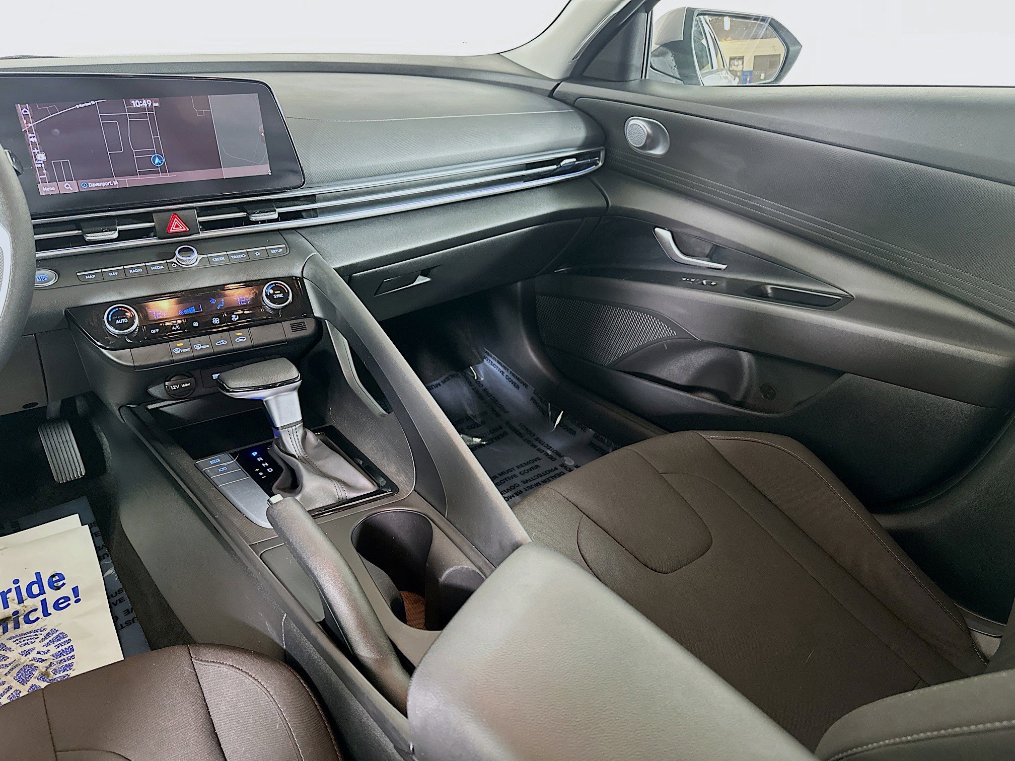 Used 2024 Hyundai Elantra SEL image 22