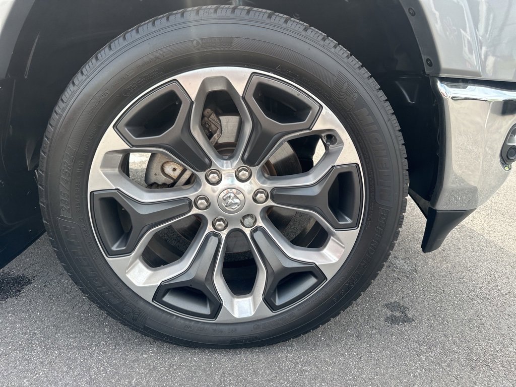 Used 2019 RAM 1500 Limited image 19