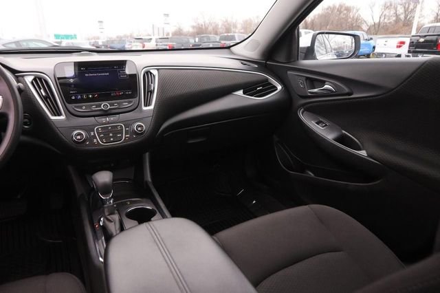 Used 2024 Chevrolet Malibu LT FWD image 24