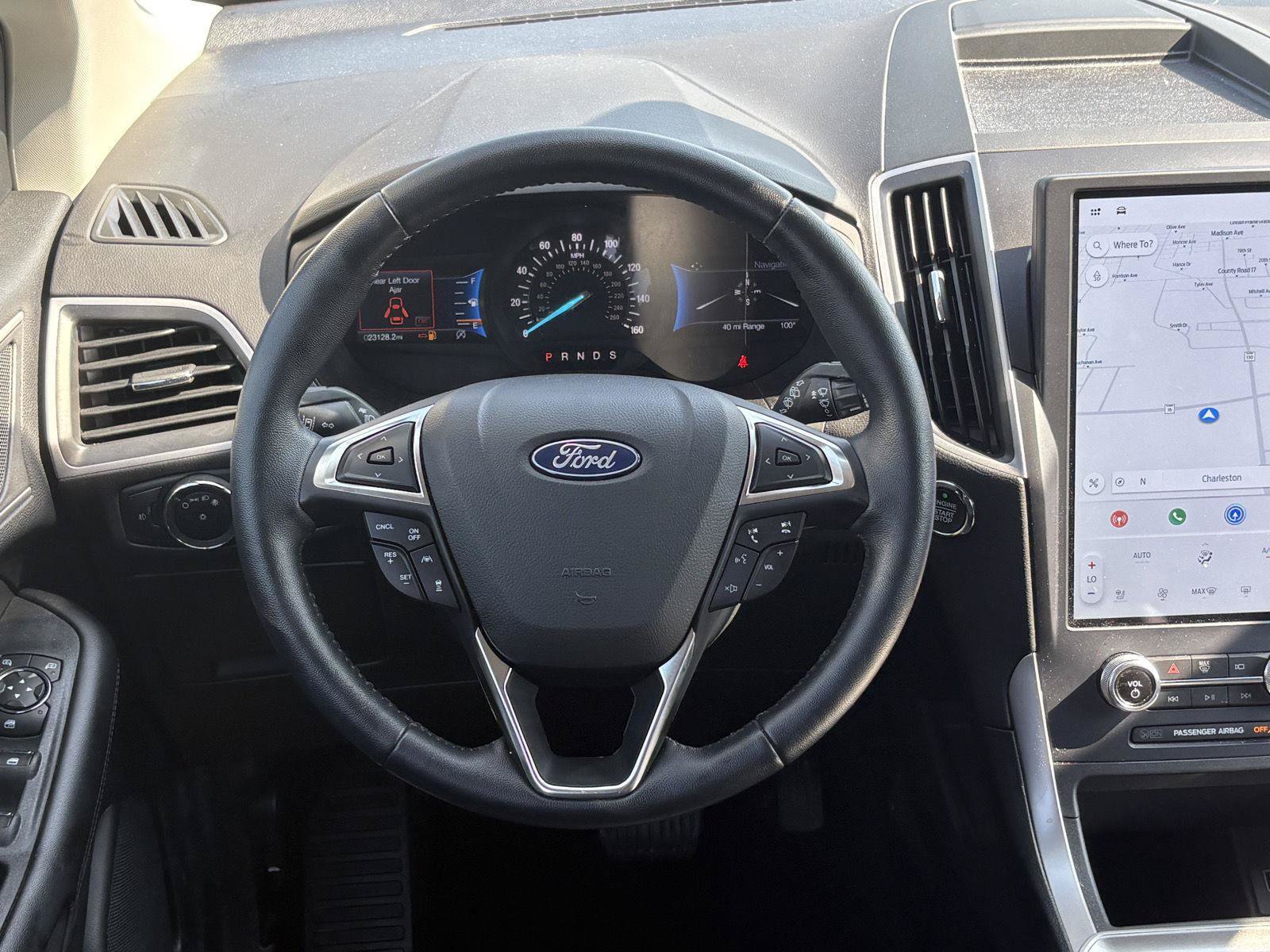 Used 2023 Ford Edge SEL w/ Convenience Package AWD/4WD image 10