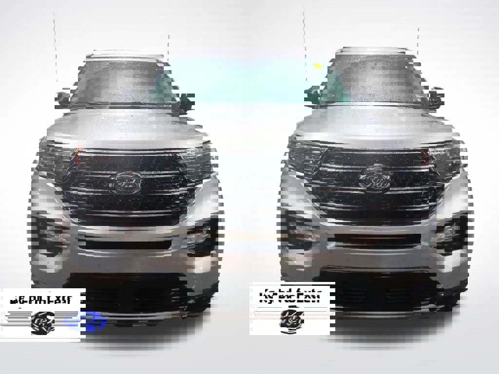 Used 2021 Ford Explorer XLT w/ Equipment Group 202A image 3