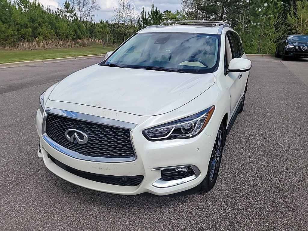 Used 2020 INFINITI QX60 Luxe w/ Sensory Package image 2