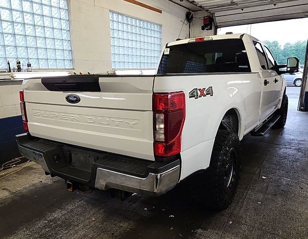 Used 2020 Ford F250 XLT AWD/4WD image 3
