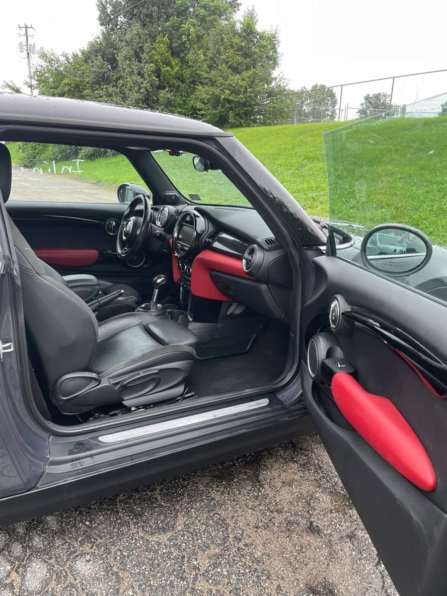 Used 2014 MINI Cooper S FWD image 10