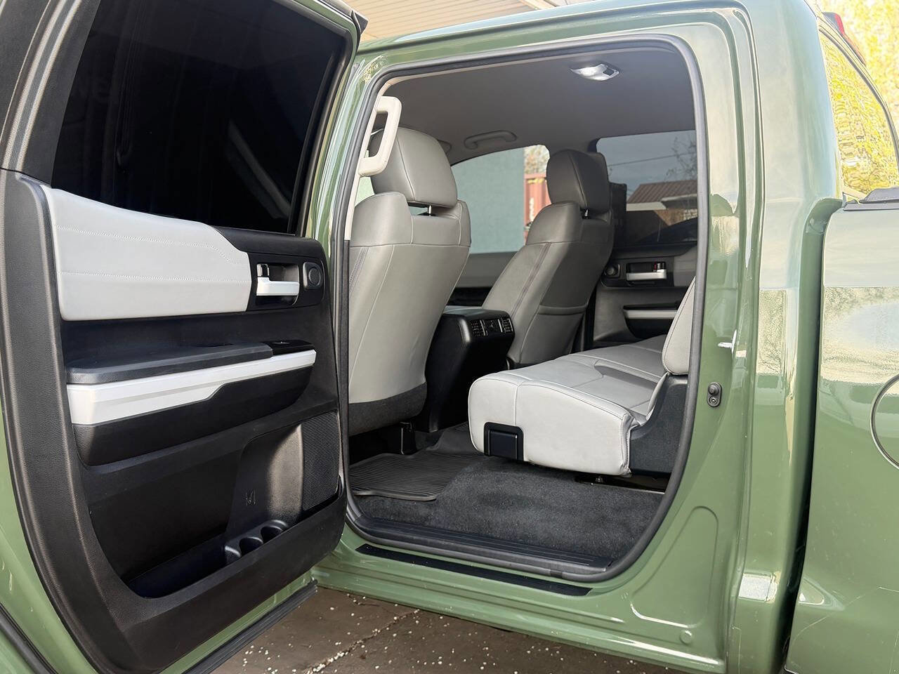 Used 2021 Toyota Tundra Limited w/ Limited Premium Package image 26