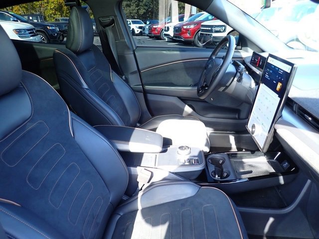 Certified 2023 Ford Mustang Mach-E GT image 9