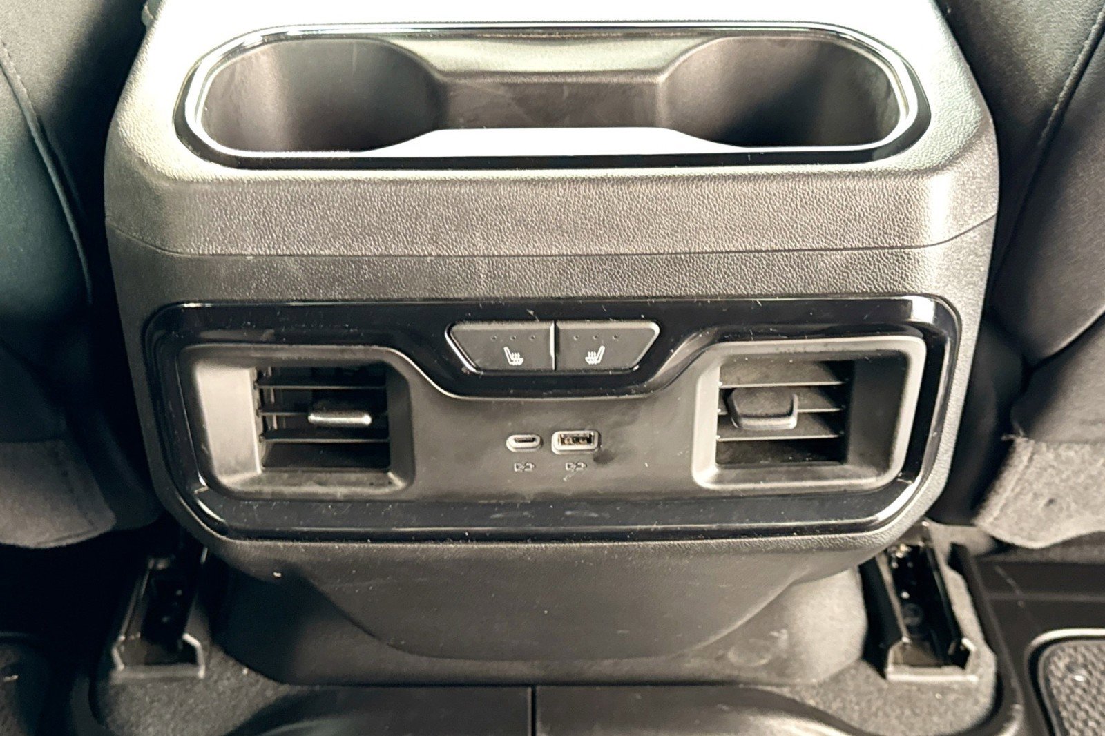 Used 2025 GMC Sierra 1500 AT4 image 23