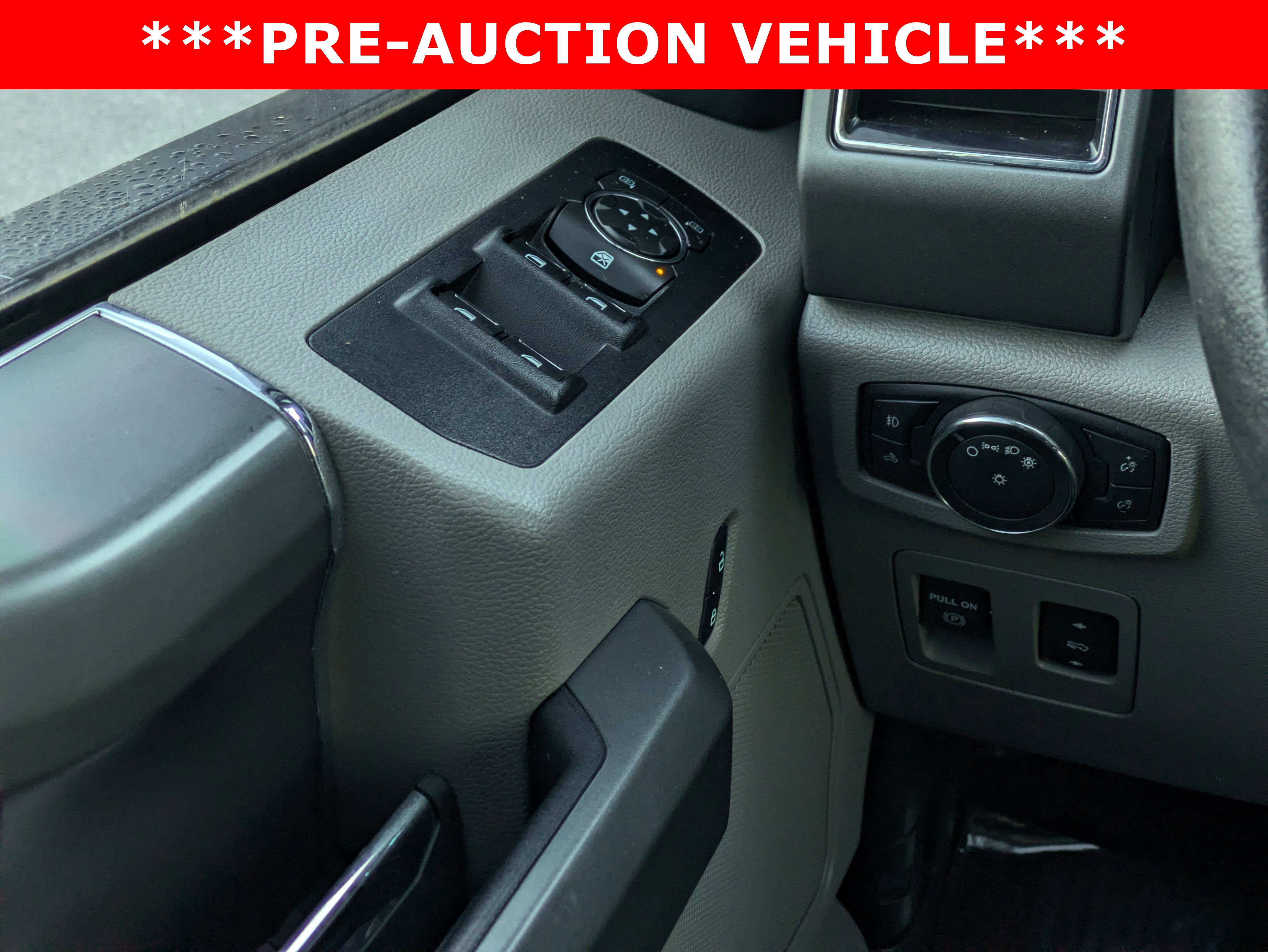 Used 2018 Ford F150 XLT w/ Equipment Group 302A Luxury image 23