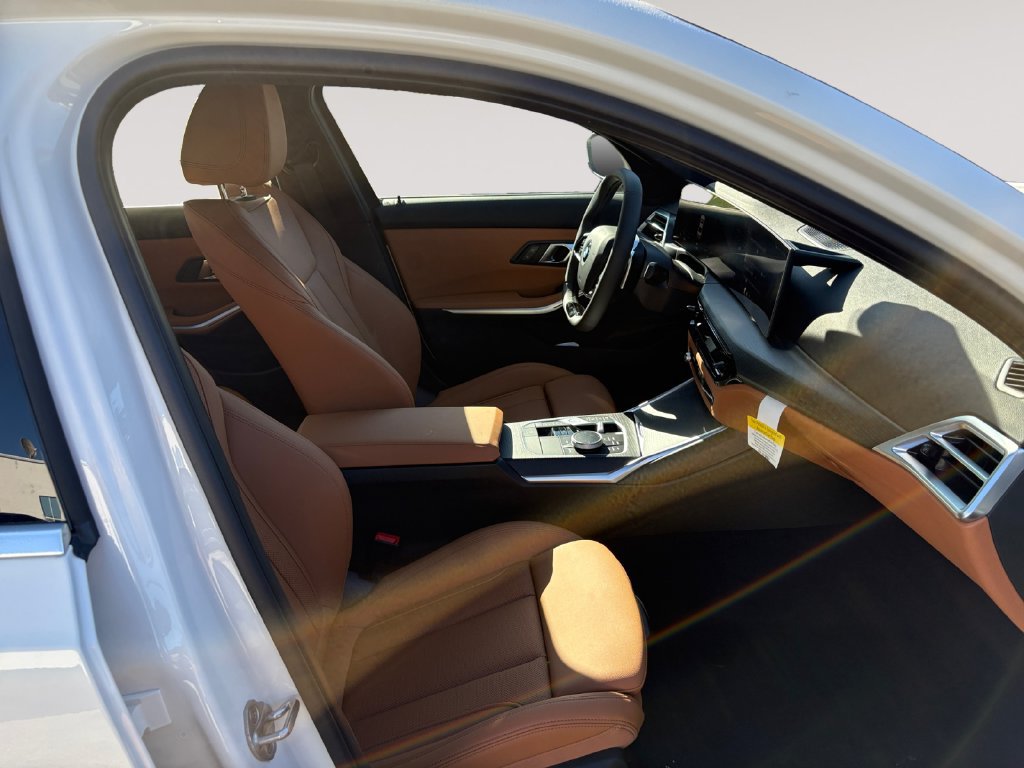 New 2026 BMW 330i xDrive Sedan AWD/4WD image 15