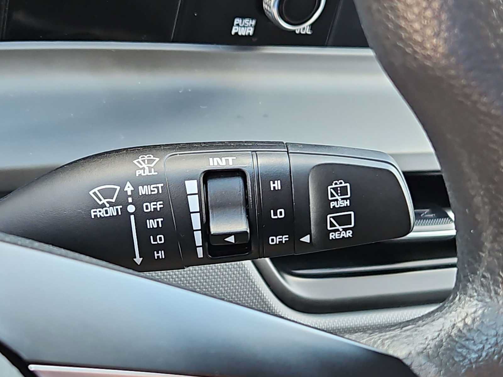 Certified 2024 Kia Seltos LX AWD/4WD image 23