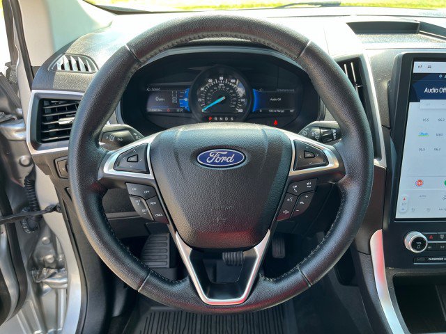 Used 2023 Ford Edge SEL w/ Convenience Package image 16