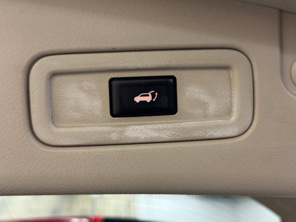 Used 2013 Nissan Murano SL w/ Navigation Pkg AWD/4WD image 34