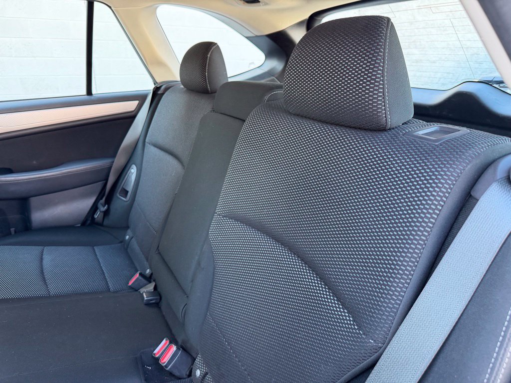 Used 2015 Subaru Outback 2.5i AWD/4WD image 17