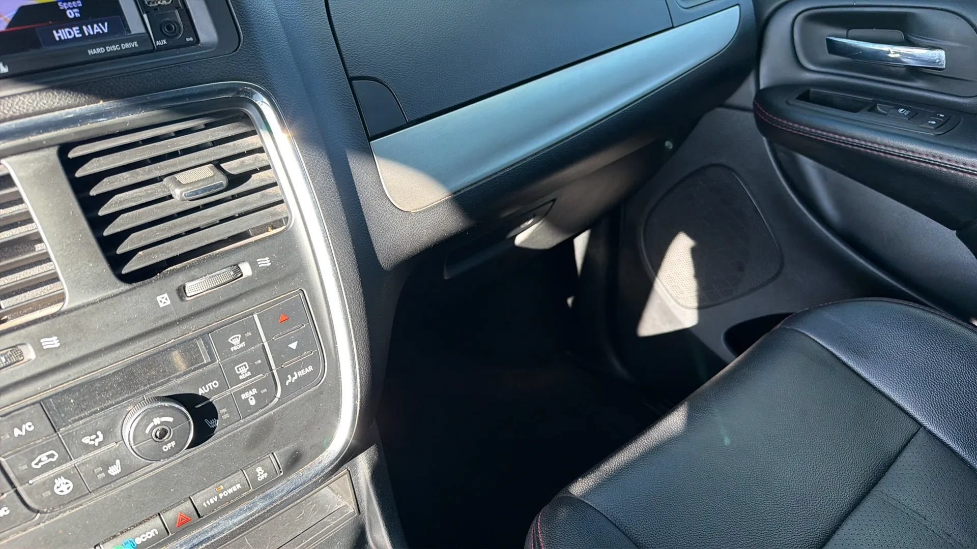Used 2020 Dodge Grand Caravan GT FWD image 93