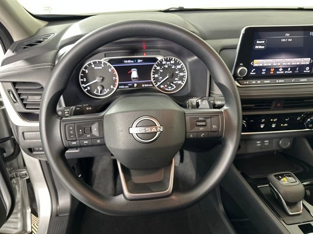 Certified 2025 Nissan Rogue S image 14