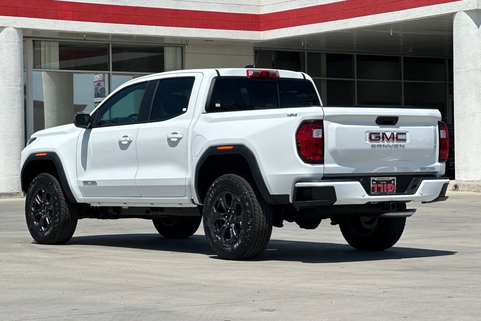 New 2025 GMC Canyon Elevation w/ Convenience Package image 4