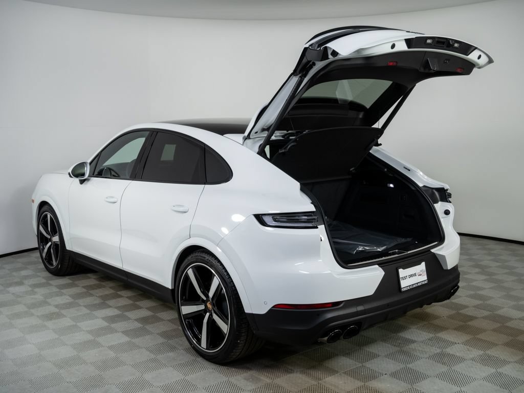New 2026 Porsche Cayenne Coupe AWD/4WD image 34