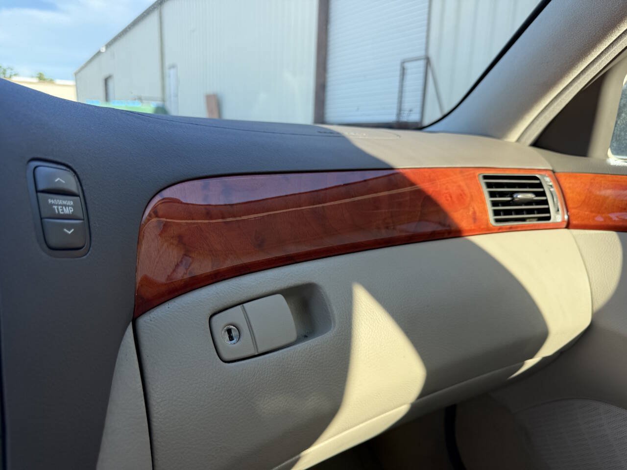 Used 2002 Lexus LS 430 RWD image 34