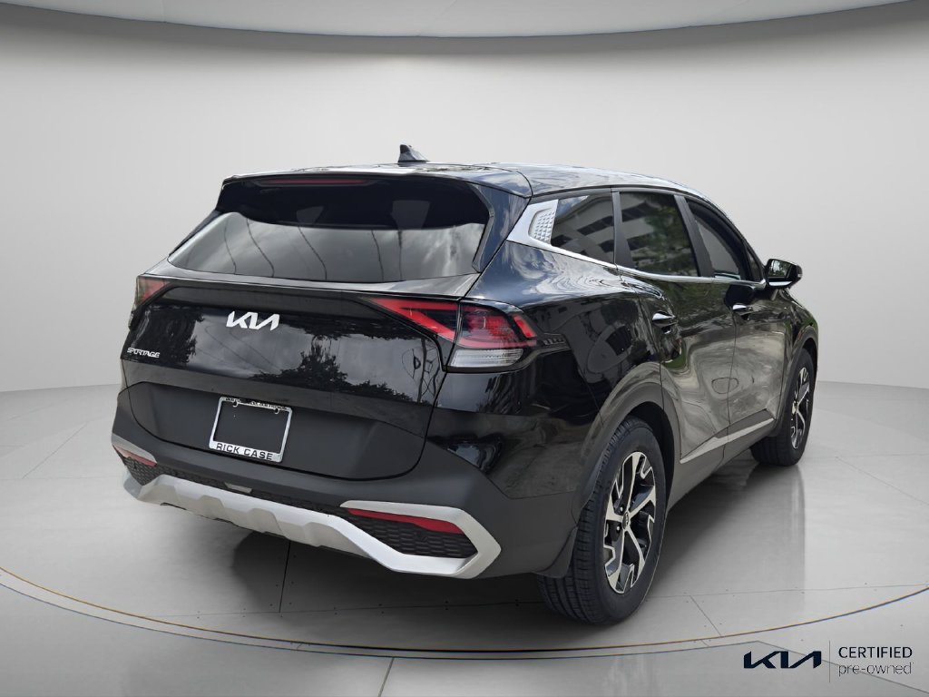 Certified 2024 Kia Sportage EX FWD image 7
