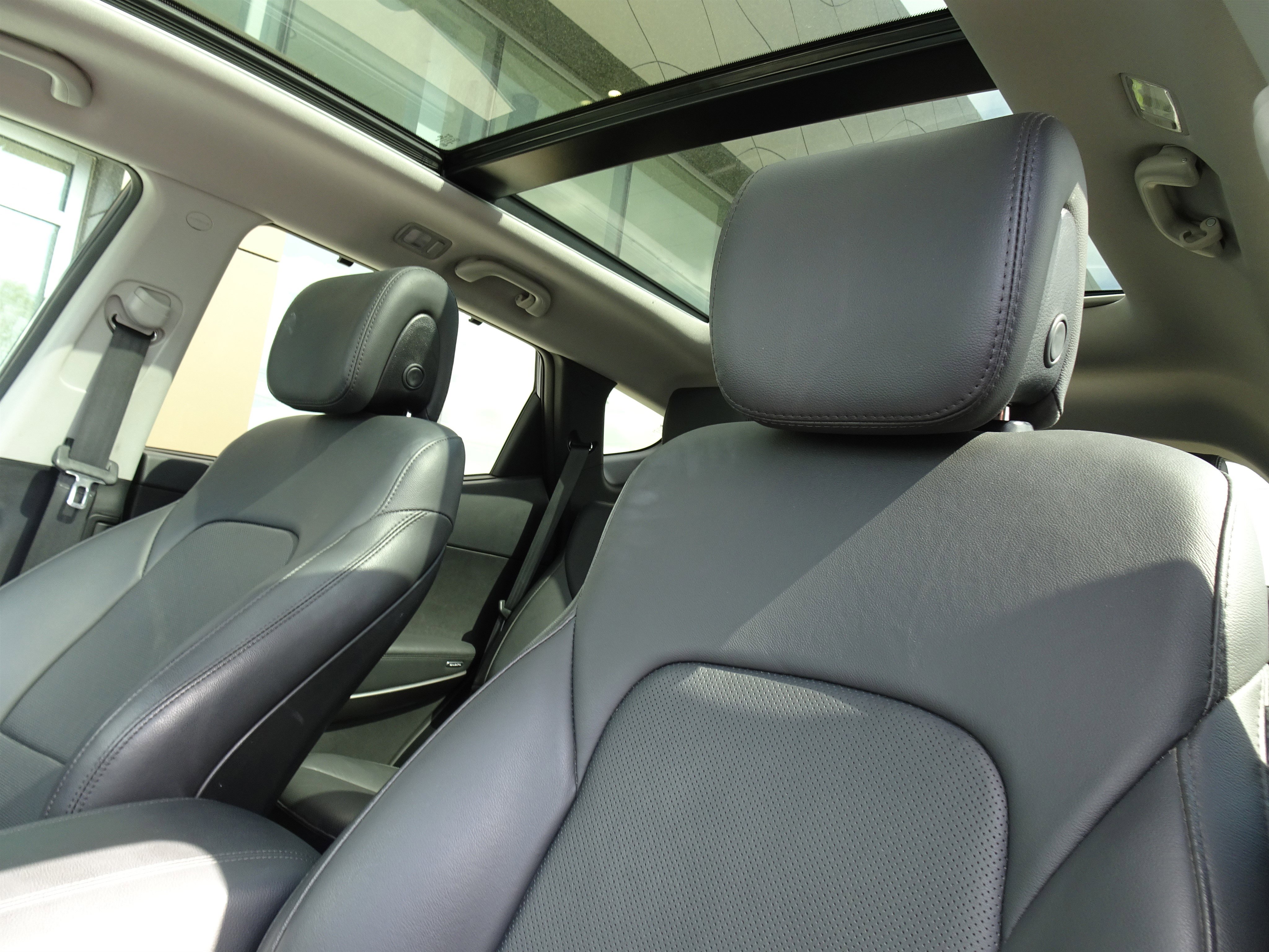 Used 2018 Hyundai Santa Fe Sport FWD image 10