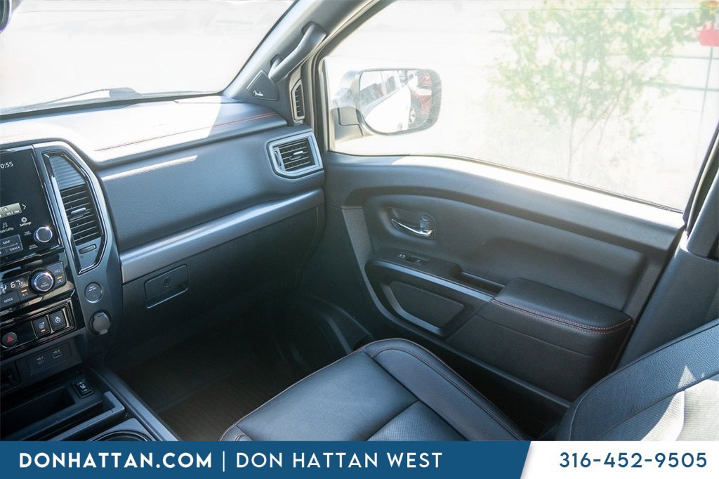 Used 2023 Nissan Titan PRO-4X w/ Pro-4x Convenience Package image 12