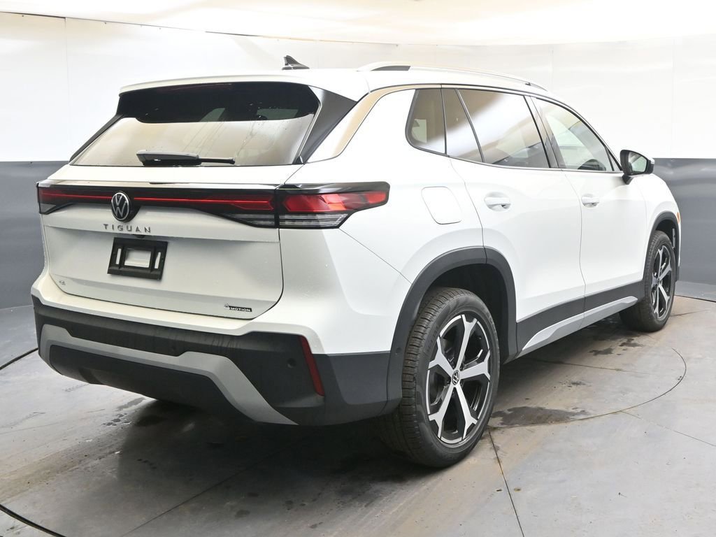 New 2026 Volkswagen Tiguan SE image 5