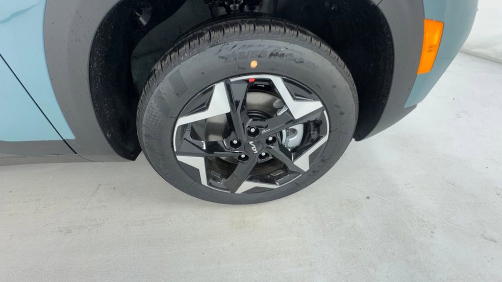 New 2026 Kia Seltos S AWD/4WD image 9
