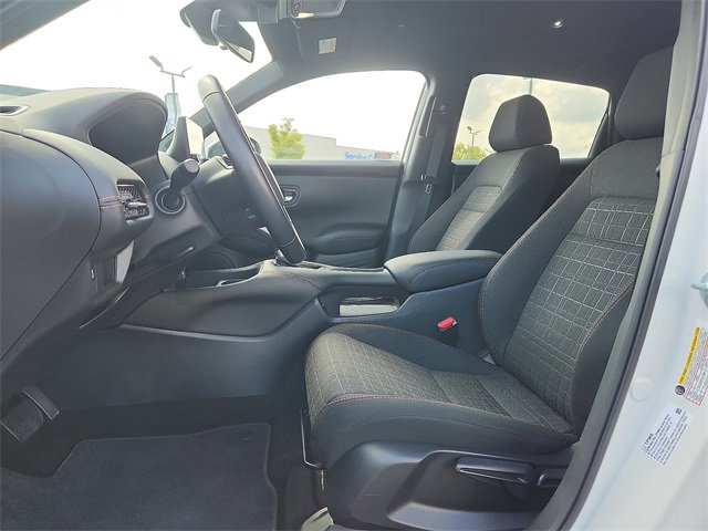 Used 2025 Honda HR-V Sport image 13