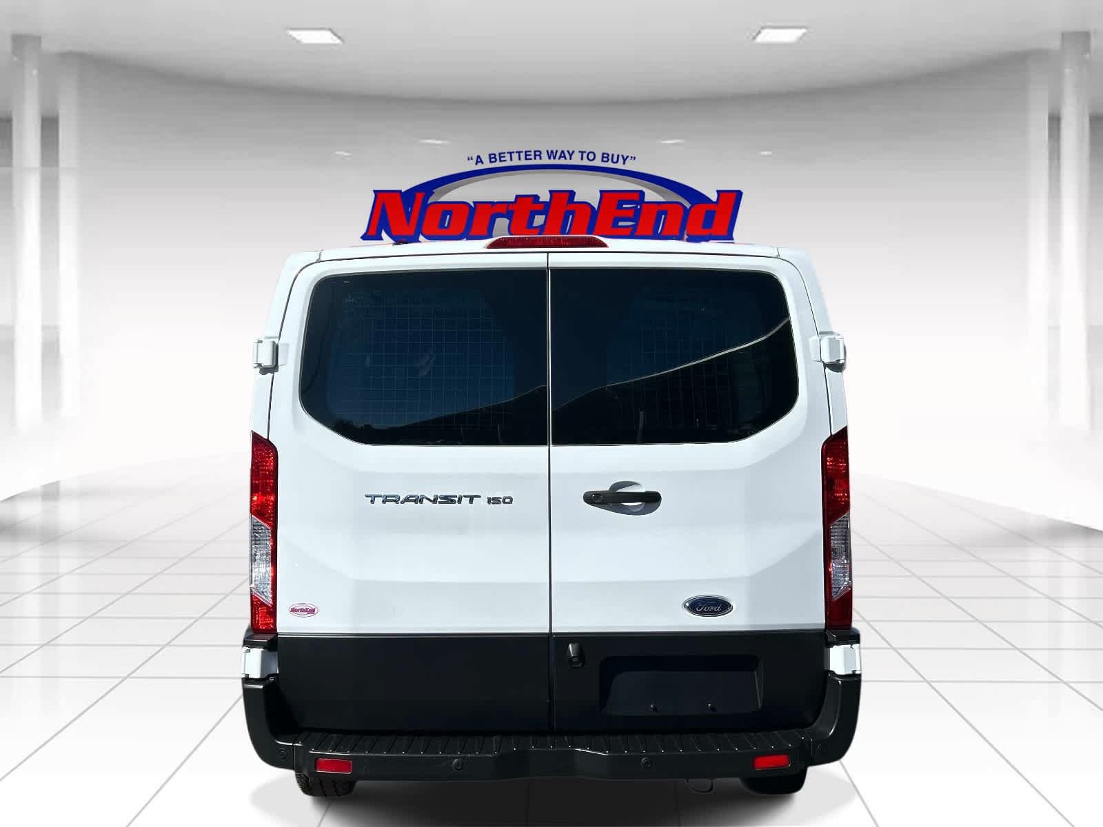 Used 2019 Ford Transit 150 130 Low Roof RWD image 4