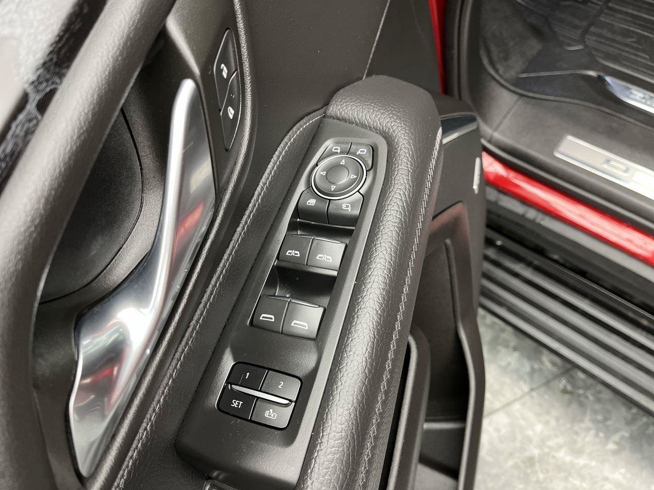 Certified 2023 GMC Yukon Denali w/ LPO, Floor Liner Package AWD/4WD image 10