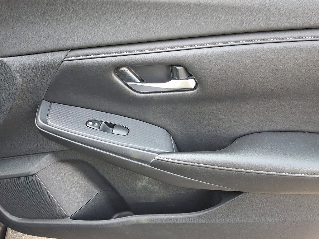 Used 2021 Nissan Sentra SV image 10